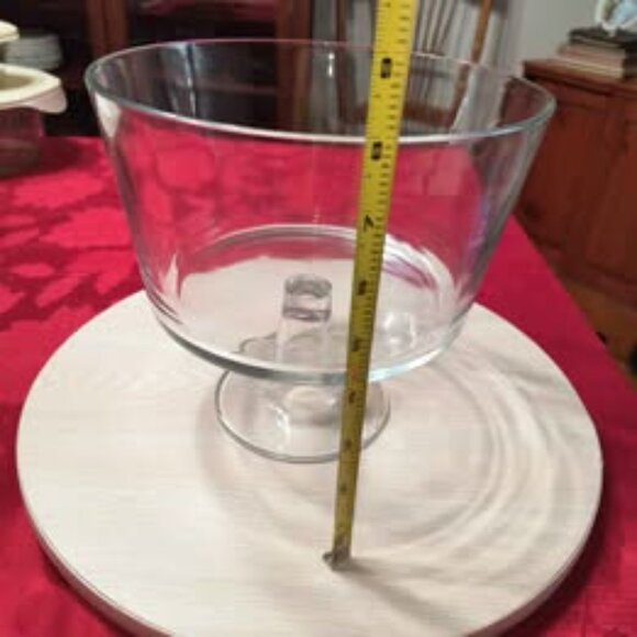 Vintage clear glass pedestal bowl - Picture 5 of 8